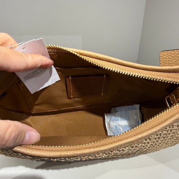 NWT COACH Teri Shoulder Bag With Charm CEC43 straw/Im/Toast - Picture 6 of 7